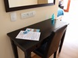 Double Deluxe Rooms Console